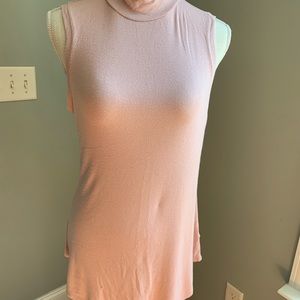 🌺 3 for $15! Sleeveless tunic (114)